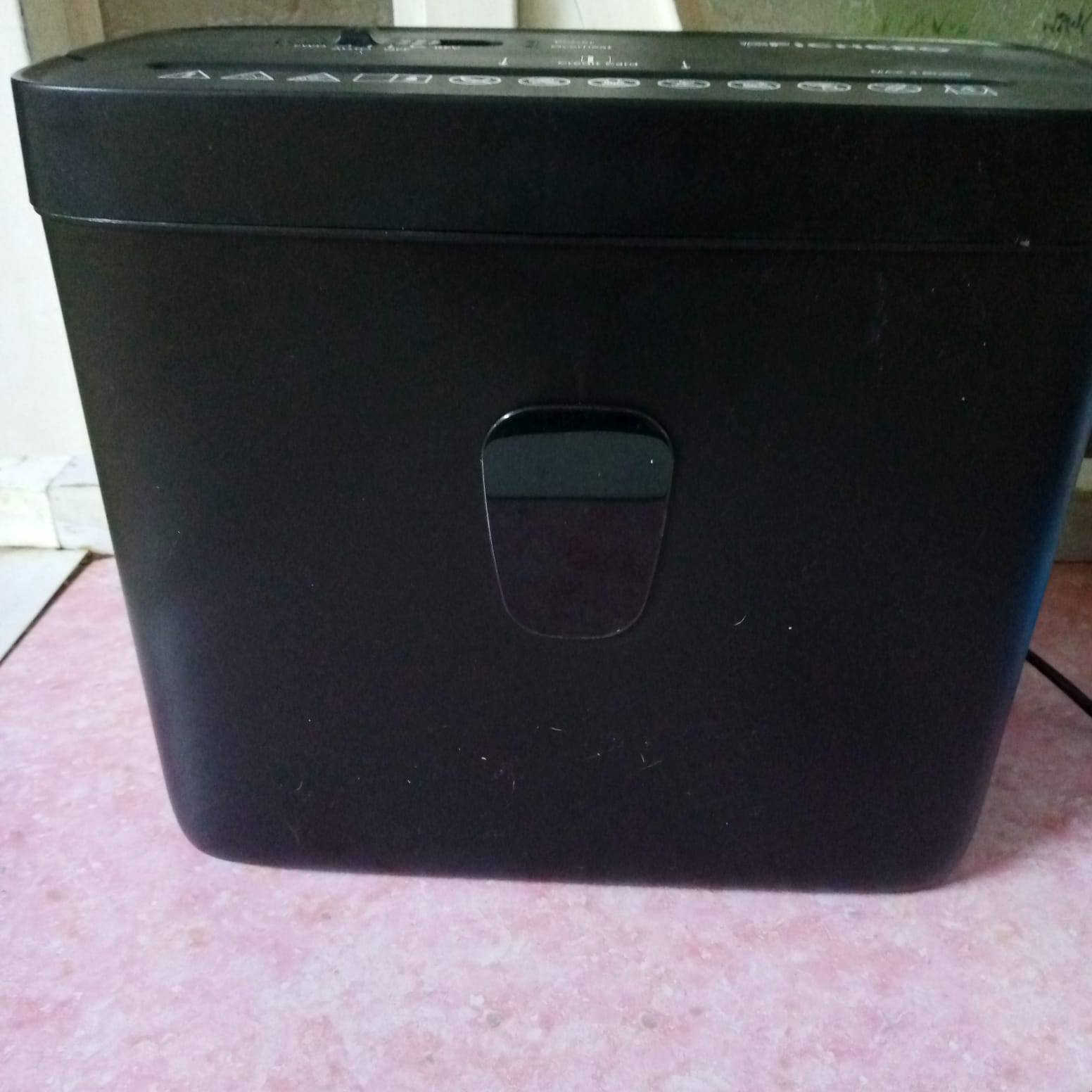 السلام عليكم اخوان جهاز قصاص ورق للبيع جديد وشغال ب ١٥


**إذا كنت صاحب هذا الإعلان وتريد حذفه لأي سبب، رجاءا أرسل رسالة إلى الدعم الفني**