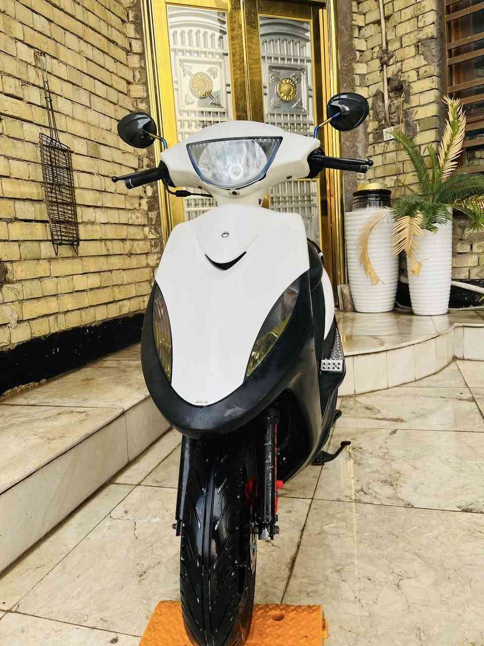 السلام عليكم
ماكس عدله

 للبيع 

دراجه بلاديه كامله لا تنقيص لا تبخير

 مابيه اي شي نقص كلشي شغال

 سلف هندر 

بيه غراض تزويد اجني بيهه

 شيال RPM🤍اصلي 

قبق مروحه كاربون فايبر🕊️

  وقبق شوته كاربون فايبر ألياف🕊️

 ودبل خلفي ابو البطل RGS🧡
قطره دهن RPM🕊️

ووياله اسود RPM🖤

وسبايدر كاربون فايبر👀

بك لايت نفطي بلادي 🖤

 ويدات بانزين رياضي كاربون فايبر🤗

 دراجه ختم واحد ويه لمكينه

 كلشي شغال

 اشاير لايت بك لايت دبل اشاره شغال هورن 

شلعه ومعدل تشك الكاع شك 🥲

مكاني حله مركز المدينه 

السعر طب خاص ودلل لو واتساب 

***********
