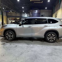 هايلاندر • هايبرد XLE • ٧٠٠٠٠ كم