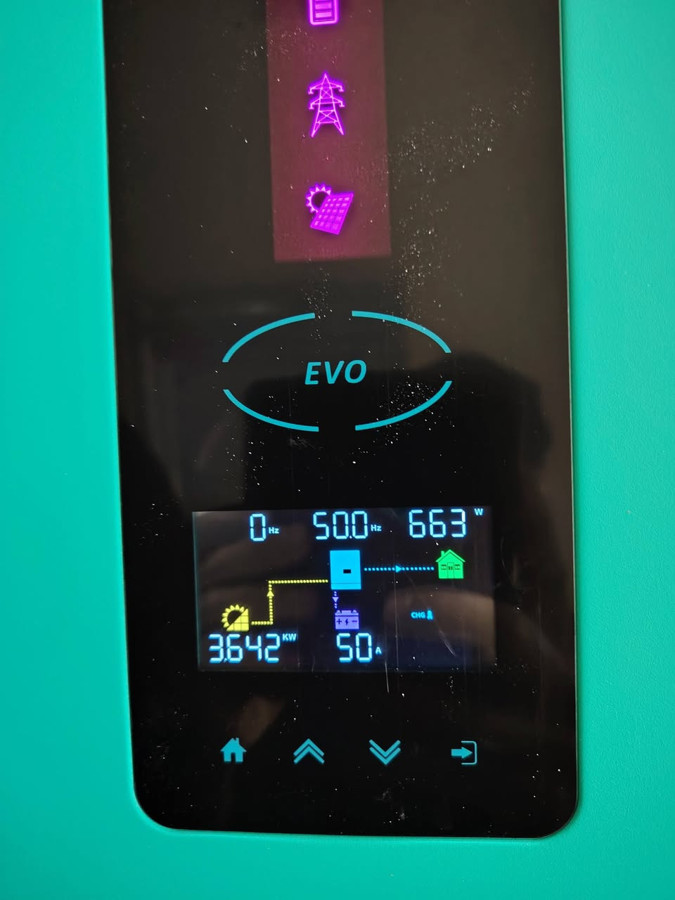 بفضل الله تم تنصيب منظومة طاقة شمسية #لمنزل  العم( #صباح_صالح_الزكرط )
الموقع  -#كركوك -  #االرياض
تتكون المنظومة من
🟢 7الواح لونجي   وجهين  بقدرة #615w  ، (ضمان 15سنة) 
🟣 بطارية ليثيوم بقدرة #15kwh  (ضمان 5سنوات)
🔵انفيرتر Evo Anern   بقدرة  6.2kw  (ضمان 1سنة)
🟤حديد مغلون بسمك 1.5mm
🔴مع كافة  التوصيلات  واجهزة القطع والحماية

📍#كركوك -ناحية الرياض-السوق الكبير- مجاور  جملة  وسام المجبل    

       م. ايمن ابراهيم العبيدي         ***********              
                                                                        
       م.علاء خماس العبيدي           ***********                                       
                                                                       
   📍 #موصل - الساحل الايمن -شارع النبي شيت 

       م.حذيفة سيف الدين العباسي    ***********

       م.احمد جمال اللويزي.             ***********

#الشرقي للطاقة الشمسية والاجهزة الالكترونية
