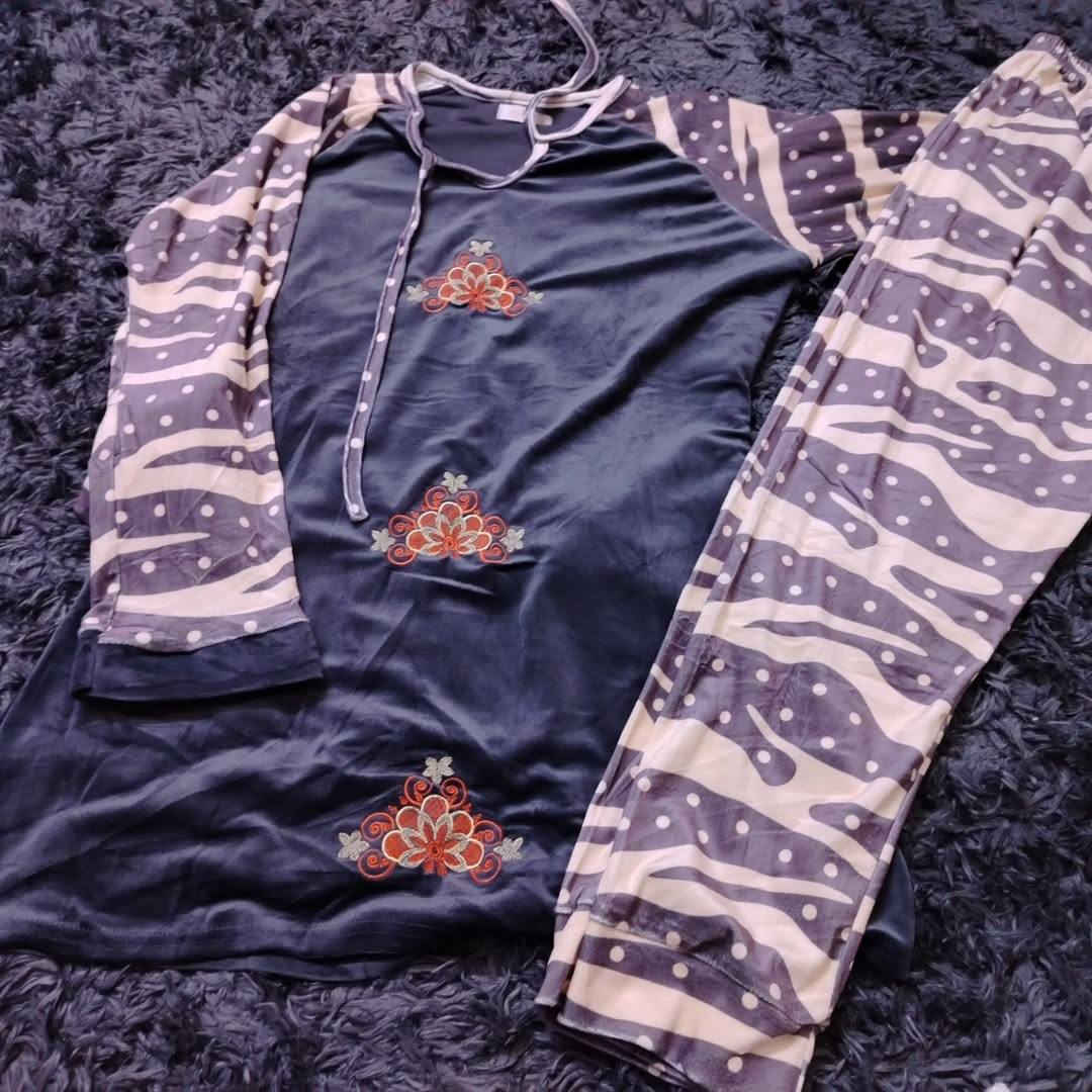 عروض تخفيضات البجايم الشتويه
#كوزمتك #اكسبلور #مكياج #مشروع #عطور #بجايم_نسائية #أزياء_المحجبات #ملابس_منزل #عروض_العراق #بجايم_شتويه #جمال #اناقه


**إذا كنت صاحب هذا الإعلان وتريد حذفه لأي سبب، رجاءا أرسل رسالة إلى الدعم الفني**