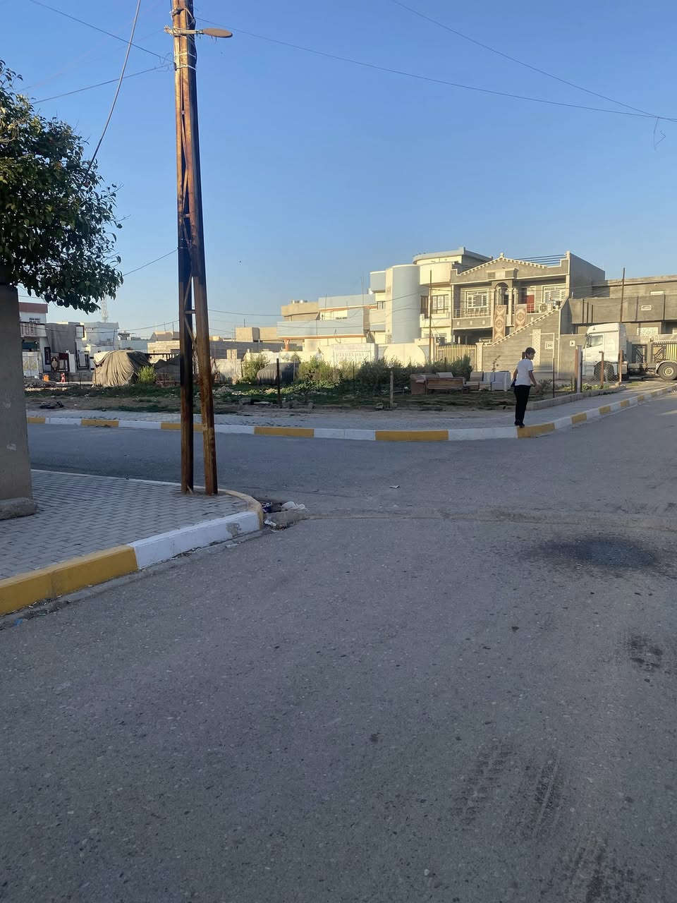 الوطن للعقارات 
   اعلان رقم 40
بيت طابو صرف 
 
🔴مساحة155 متر 

الموقع مميز قرب حديقة الربيع 
 
#عقارات_الوطن 

للمزيد من تفاصيل يمكنكم اتصال على الرقم فقط اتصال رجاءً 

☎️ ***********

#عقارات_الوطن
