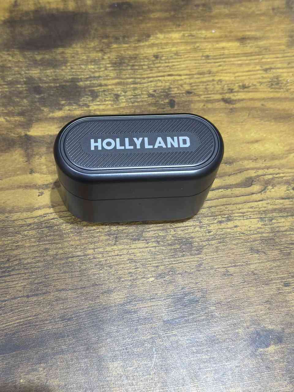 السلام عليكم 
نك مايك 
Hollyland Lark M2s
جديد لوك ما مستخدم 
بدون ملحقات 
موجود توصيل


**إذا كنت صاحب هذا الإعلان وتريد حذفه لأي سبب، رجاءا أرسل رسالة إلى الدعم الفني**