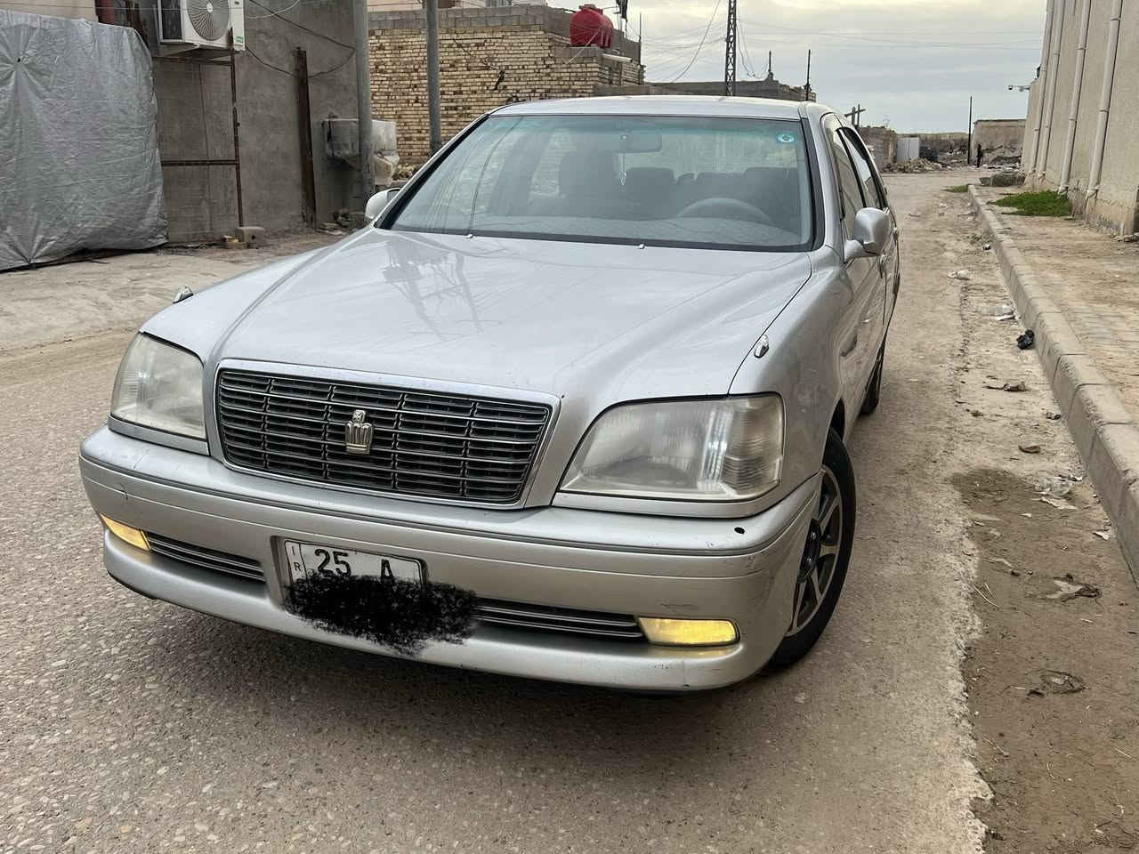 البيع رقم كركوك نكليزي قرار 48  بسمي دكمه وحده  2001سياره بيها منضومه غاز بيه طخه بل جاملغ الخلفي الأيسر  بارد  والباقي كفاله عامه مكينه فيفيتي حته من صبغ جاهزه تبريد حداديه تخم تاير120وبيهًً مجال مكان العماره 
***********
