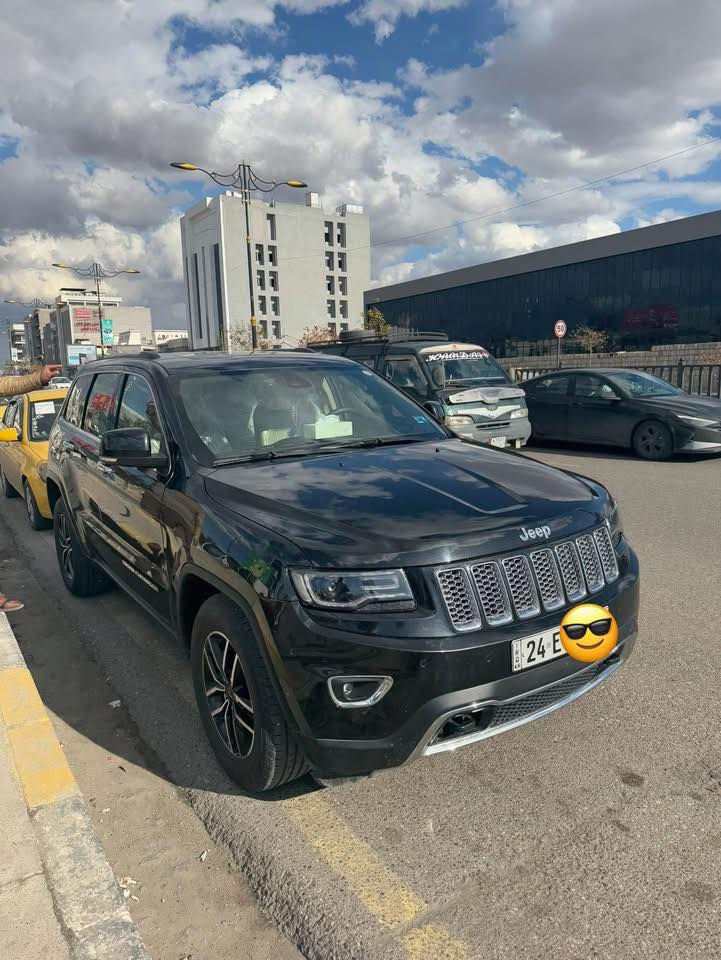 للبيع مستعجل جيب 2014 كراند شيروكي خليجي وكالة هارلم  ليمتدد فول مواصفات بدون ضرر ماشي 188 الف كيلو شرط التحويل بيها كابون السعر 240  بي مجال رقم دهوك مميز مكان السياره موصل ***********
