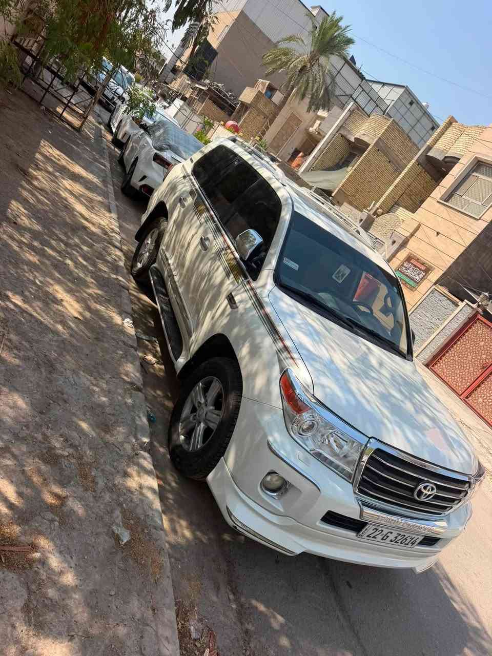 سلام عليكم لاندكروز 13 ماشيه 144 للبيع مواصفات جي اكس سلايد سته سلندر شاشه لكزز دركه مال 21 تايرات جدد كتاب تضليل جديد كامله بدون اي نقص مكفوله والسونار بلصور موجود السعر 32 الف مجال قليل جدأ ***********بغداد شارع فلسطين
