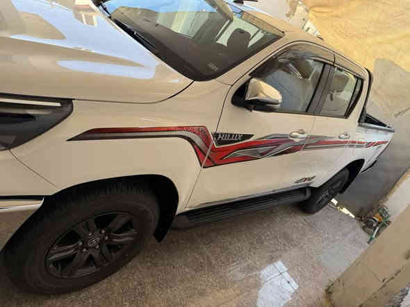 السلام عليكم 
فور ويل فول مواصفات موديل 2025 رقم بغداد بأسمي كفالة عامة ماشية 8 الف السعر 370$ وبيها مجال 
‭
0786 280 5523‬
