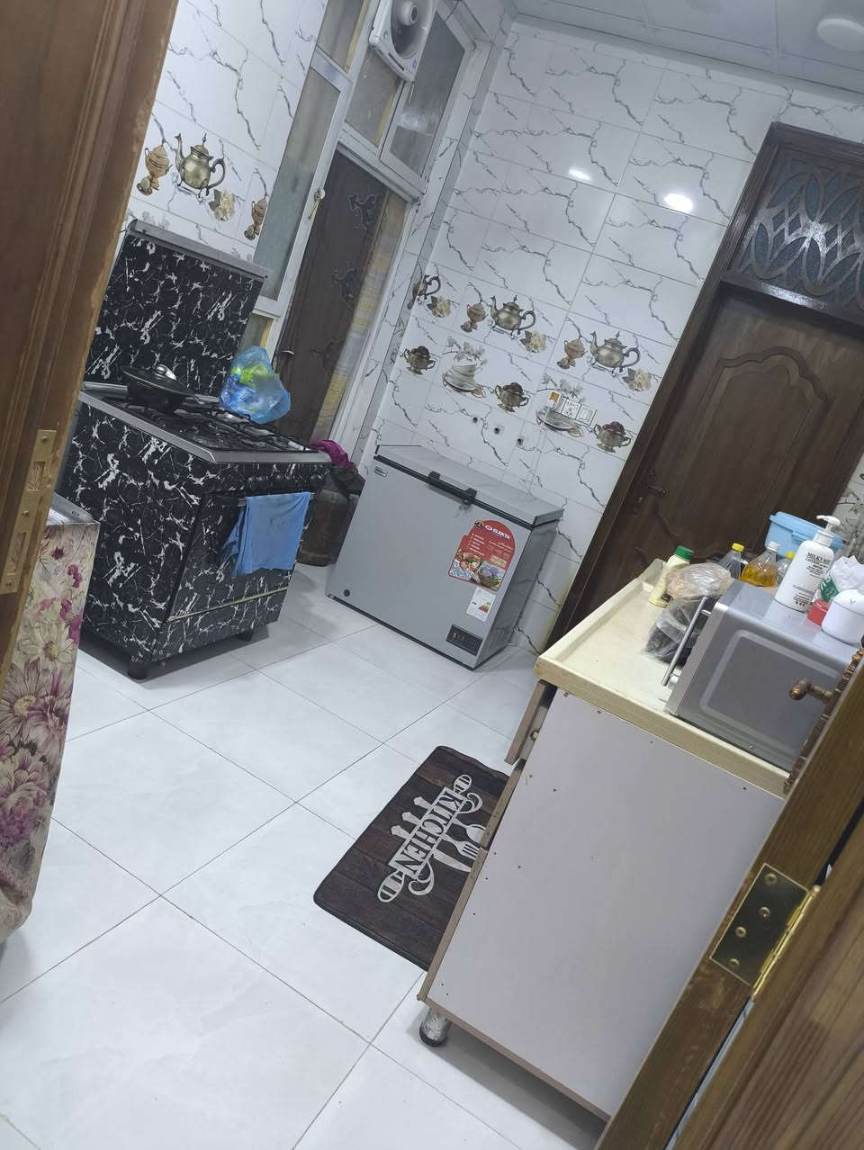 بيت طابق واحد للبيع طابو زراعي سند 25 تحويل موباشر المساحه 100متر بناء حديث درجة  اوله العنوان بابل شارع 80 خلف البانزيخانه الجديد بشارع المحوله الول 
***********
