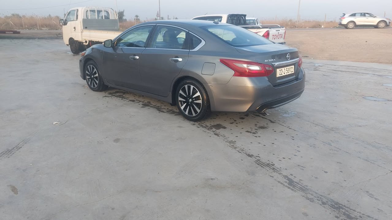 نيسان التيما 2018 SL
حادث جاملغ امامي بدون دواخل 

ماشية 106 

حدادة تايرات تبريد كير محرك كله كفالة 

رقم اربيل بسمي 

هزه سنويه كله جديد

كشنات جلد تبريد قطعتين رادار مسجل بوز منضومة زنون

مكاني ديالى 

السعر 120

كل الصور للحادث وسونار بالمنشور 

***********
