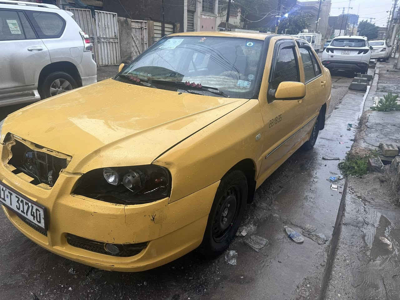 سلام عليكم شيري مديل10 سياره جاهزه تبريد شغال محوره بكاجو مكاني بغداد سعر 32 وبيه مجال بصيط ***********
