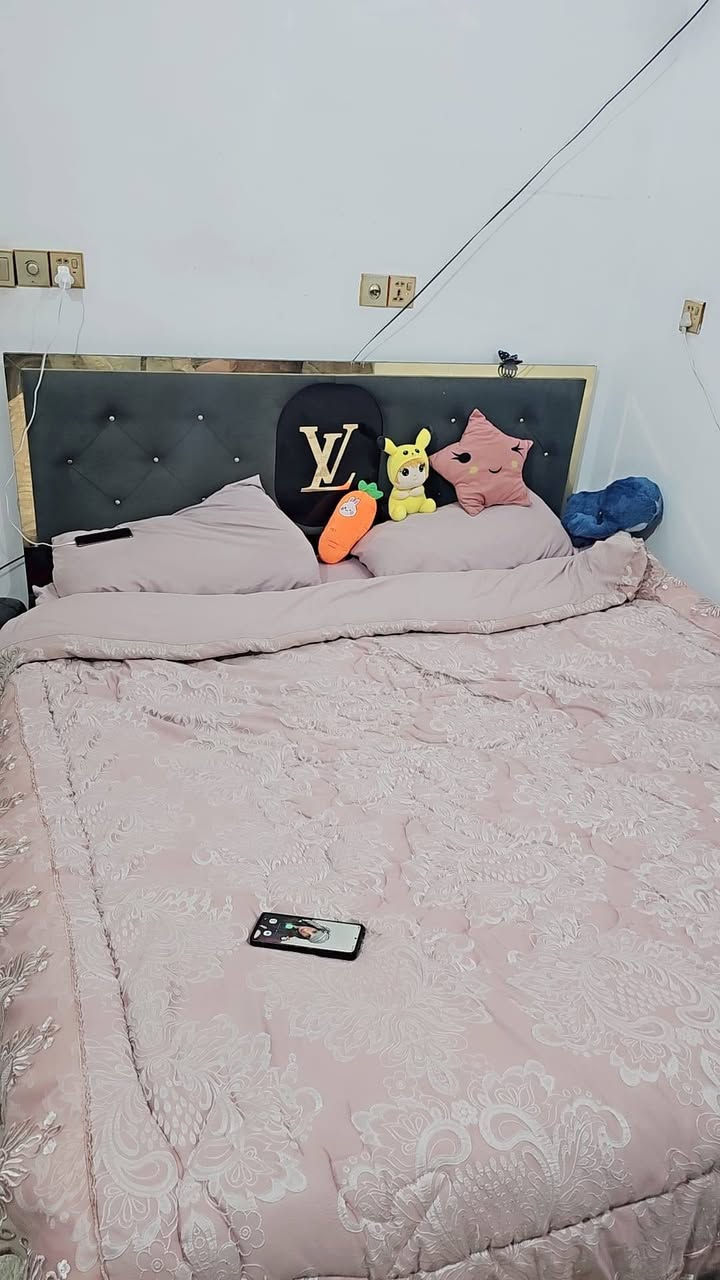 من رخصت لادمون الورده غرفه تركيا للبيع 5قطع بيع مستعجل


**إذا كنت صاحب هذا الإعلان وتريد حذفه لأي سبب، رجاءا أرسل رسالة إلى الدعم الفني**