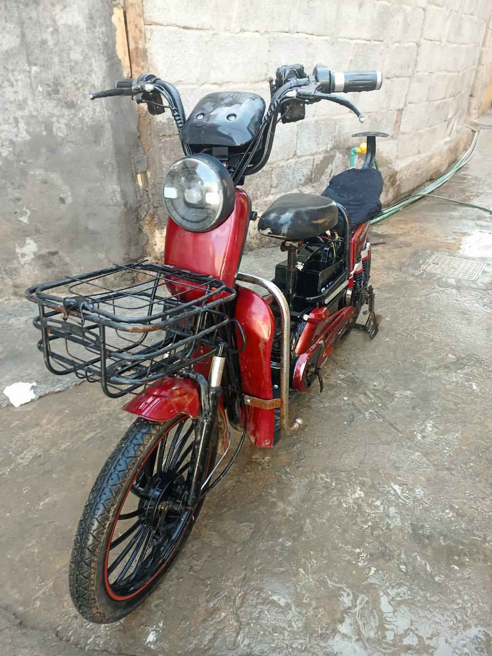 السلاام عليكم دراجه شحن للبيع عوزهه بطاريه السعر 250 وبيهه مجال المكان كربلاء طويريج


**إذا كنت صاحب هذا الإعلان وتريد حذفه لأي سبب، رجاءا أرسل رسالة إلى الدعم الفني**