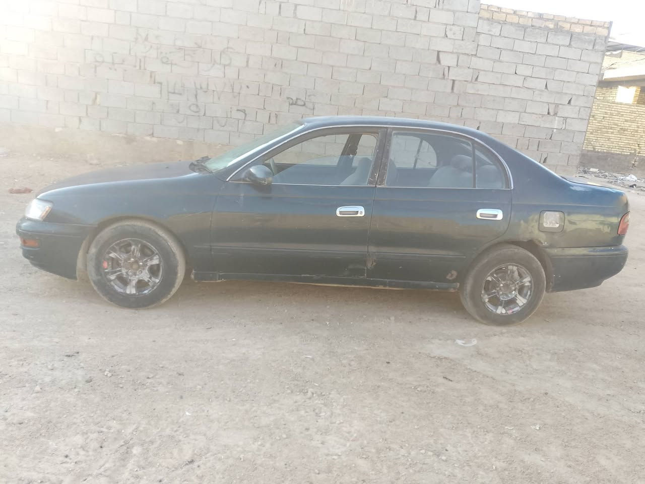سلام عليكم سياره للبيع كرونا نفخ موديل 95 رقم بغداد كير ومحرك جديد استوني شادهن   كهربائيات شغاله كفاله عامه لغود وشواصي وتكم تحويل ثاني يوم مكاني نجف سياره بأسمي ستوني مصعدها هزه سنويه تنتهي 2031 سياره بلاديه مابيها صبغ بس بيها مجورد صبغها  بيها ملاحظات  سعر 40 بيها مجال تفاصيل أكثر راسلني واتساب اتصال ادمن وافق ***********
