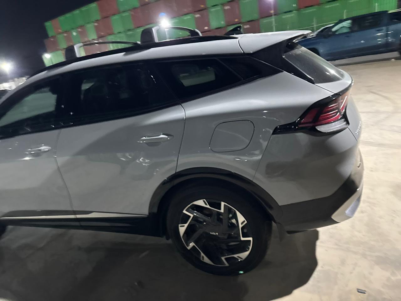 سبورتج 2025 
SX Prestige اعلى فئه فل للأخير 
ماشيه 4 الالف
بدون ارباك 
بدون اي تبديل 
بدون رقم 
سيارة حتى شخط مابيها 
صبغ نصف البنيد فقط 
راديترات غاز ماء ع وضع الشركة 
برغي ممفتوح بيها حتى تصوير السمكري عندي

هاتف ***********

