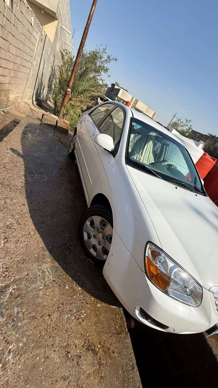 سلام عليكم كيه سبكترا مديل 2009سياره كفاله عامه بيه قطه واحده صبغ سياره عله وضع شركه  سعر110بيه مجال مكان بصره رقم تلفون ***********
