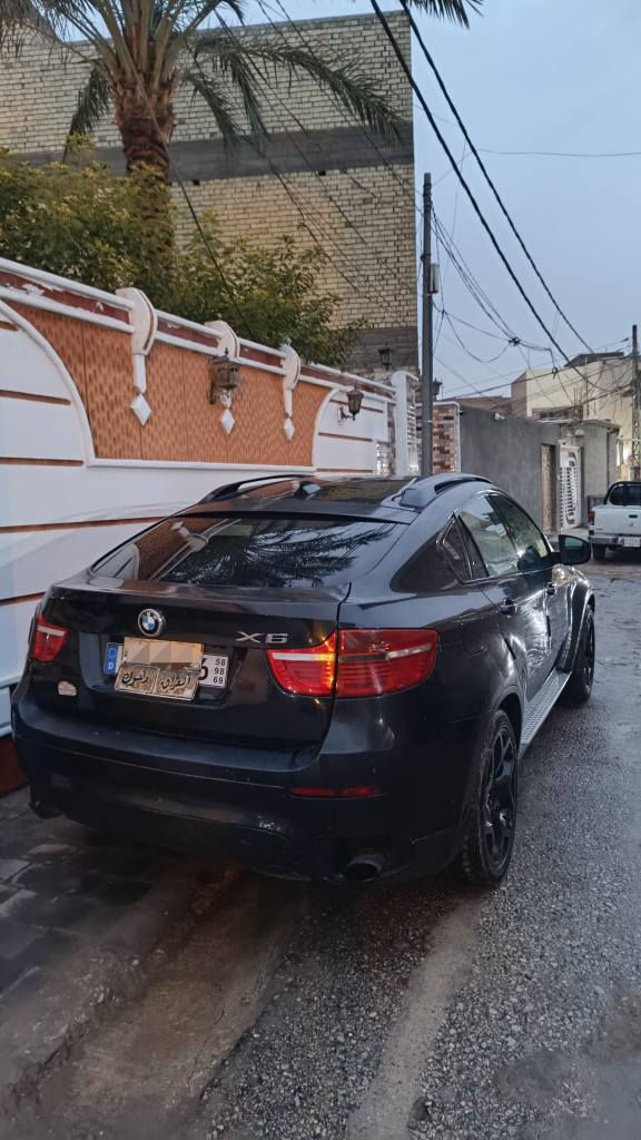 بي ام X6 مديل 2008 رقم دهوك الماني 
 فول مواصفات 1/1 فتحه .. بصمه 
كشنات جلد كهرباء ..شاشه لمس
تحكم استيرن جهتين 
محرك كاز سياره ديزل اترايه كلش حلو
السعر 115ورقه بيع أو مراوس حسب القناعه 
 استفسار أكثر اتصال على الرقم *********** بغداد, العراق
