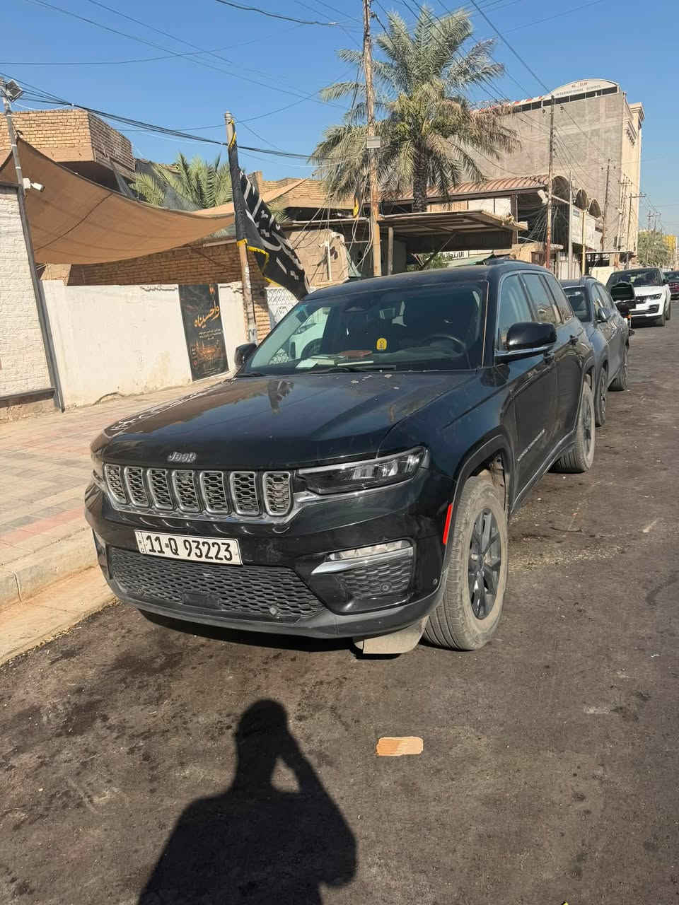 جيب كراند شيروكي 2023 لمتد فول عدا الفتحة 
كشنات تدفئة تبريد 
كامرات 360 
رادارات وحساسات كاملة 
بردات خلفية بلادية
حادث جاملغ وبنيد صبغ باب السايق بارد باب السكن تبديل 
رقم بغداد 
السعر 270


**إذا كنت صاحب هذا الإعلان وتريد حذفه لأي سبب، رجاءا أرسل رسالة إلى الدعم الفني**