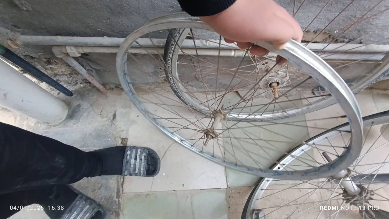 السلام عليكم ويل وره اثنين ويل كدام مختم وياهن تايرات قيم خذهن مستعجل عله بيعتهن مكان شطره حولي ***********
