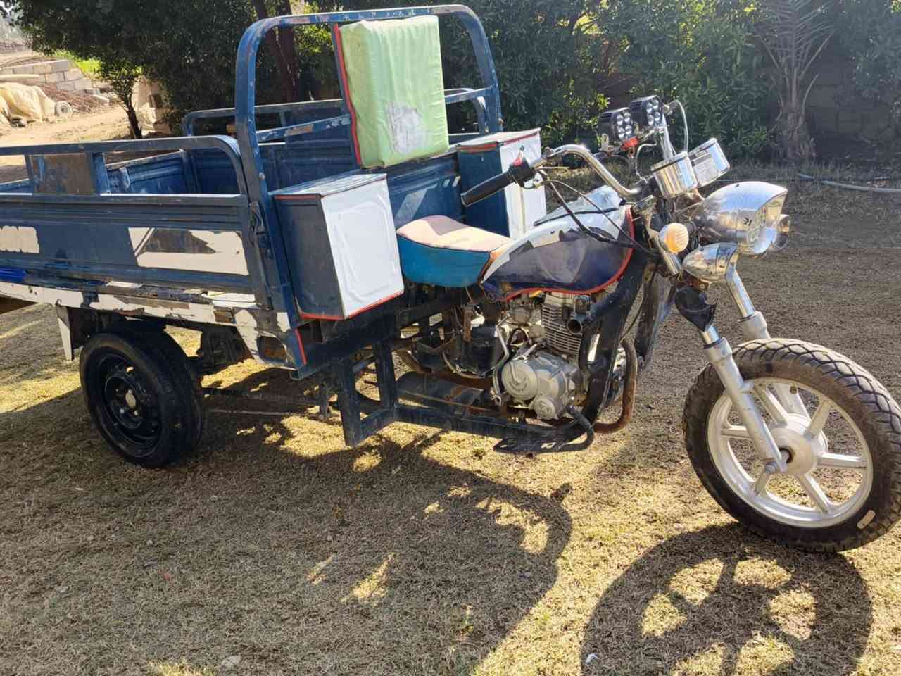 سلام عليكم
ستوته 2012 أوراق محرك 2020 محركها ناعم خير من الله بس بيها خياسات بل صفاحيات من جوا رايدها 1000 وبيها مجال هذا  رقمي ***********   ***********
