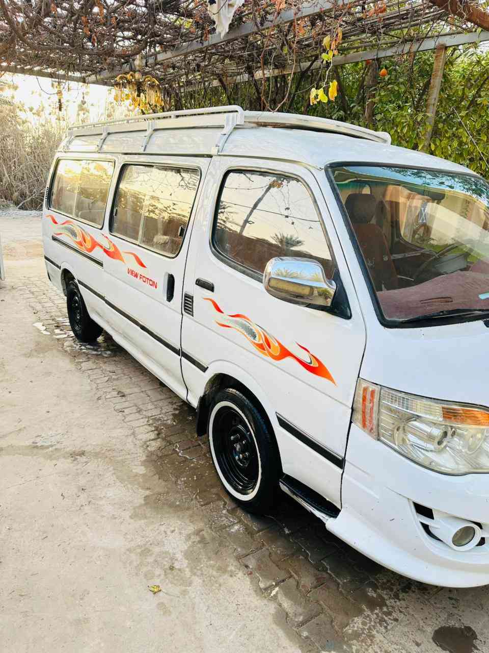 السلام عليكم فاتون موديل 2012 رقم بغداد دولي بسمي سنويه مجدده  مصفره غرامات والهيئه مكينه وكير وكسل مكفولات شواصي رقم شاصي مكفولات كهربائيات كله شغاله دوشمه سياره جاهزه من كلشي رايده ب ( 68)وبيه مجال للشراي  مكاني بابل المسيب ***********  ***********
