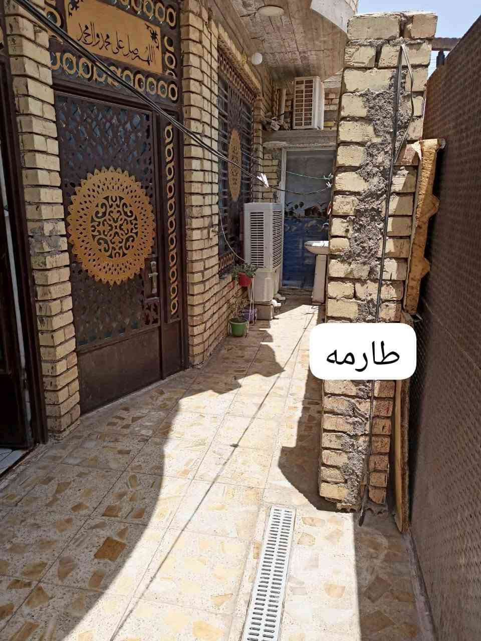 بيت للبيع المساحه 100م مربعه زراعي 25
في منطقه الشعب حي المهندسين

الطابق الاول: غرفه ومطبخ واستقبال وصحيات 

الطابق الثاني: غرفتين وصاله وبيتونه 

بناء جديد درجه اولى

الاستفسار: ***********
