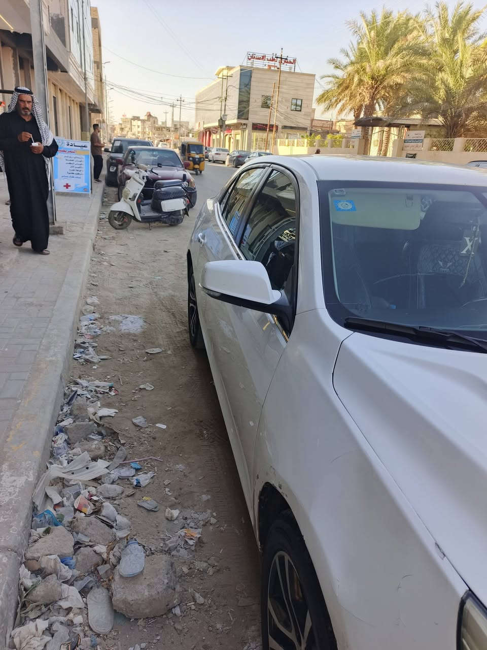ماليبوا 2013 خليجي محرك 2400 دوش تنفس طبيعي  
سياره بيه قطعتين صبغ جاملغ امامي موضح بصور طعجه على بارد ترجع هوه وجنطه بيه خسفه صغيره  وجاملغ خلفي هوه ضرره وتكدى تجي وتجيك
محرك وكير وتبريد خير من الله 
اناره بدشبول داخليه بلادي 
شاشه اندرويد 
اربع ابواب جام كهربائي 
سايد بريك كهربائي 
سياىه جويتر ونوزلات وبلكات مبدلهن قبل سبوع  ادامه كامله بما فيها عبوه الفيت بم 
تخم تاير والحداديه بدلتهن اليوم 
السياره بأسمي شوكت ماتريد احولك 
الاستفسار 
*********** خاص مفتوح ايضآ 
مكاني بابل المسيب
