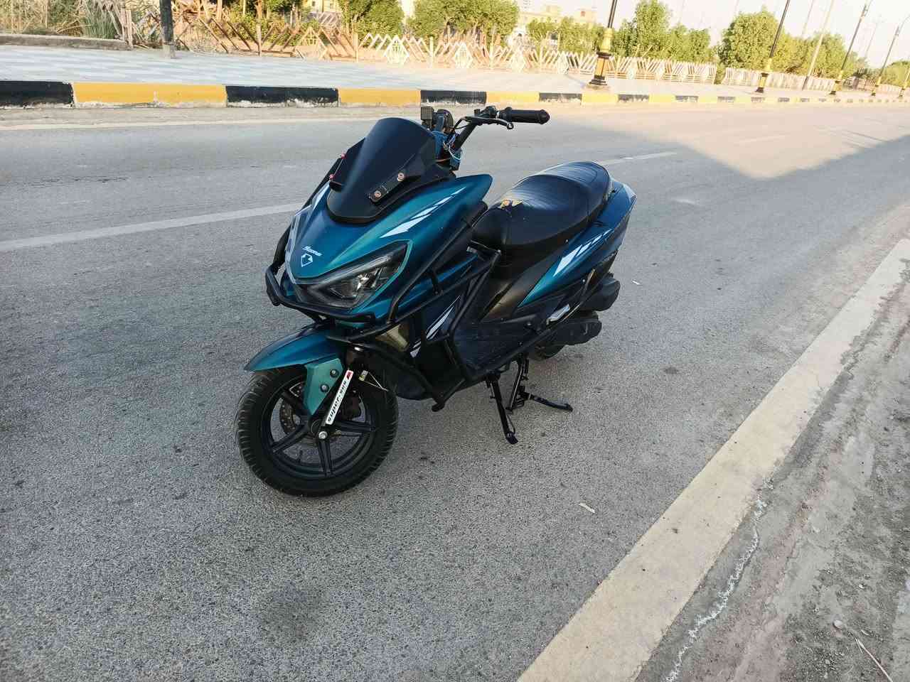 دراجه للبيع سترونك 23 كفاله عامه محرك ما مفتوح لاتنقيص لاتبخي كهربائية شغاله كيجات من كلشي دشبول اكتروني ماماشيه هواي ستان حساس سعر 475وبيه مجال مكان ناصريه قلعه سكر لاستفسار ***********/‏‪***********‬‏
