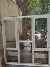 ٥ شبابيك • مترين ونص • حديد ثقيل