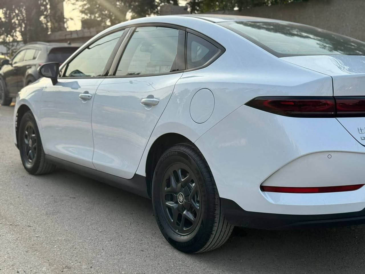 Byd 2025 
للبيع كلين سيارة بعد ماشي ١٠٠٠ يعني صفر كلين تفويله ٢١٠٠ كيلو بسمي رقم أربيل قبل سبوع مرقمه 
*********** كركوك, العراق
