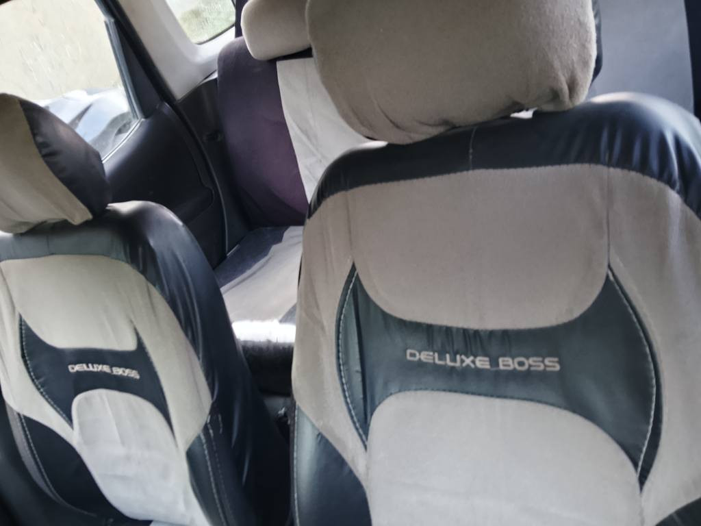 سوزوكي 2008 ياباني  رقم دهوك  الفسفوري گير ومحرك شرط  مكفول من الضربة والصبغ . خدش خفيف بالباب مري كهربائي جامات اثنين كهربائي قفل مركزي شاشة كامرة خلفية التشغيل بصمة سيارة خفيفة وجاهزة واقتصادية نضيف من الداخل والخارج شرط التحويل والوكالة بسمي السعر 58  ومجال قليل و700 $ غرامة ترجع بعد الاتفاق 
للتواصل *********** الشيخان, نينوى
