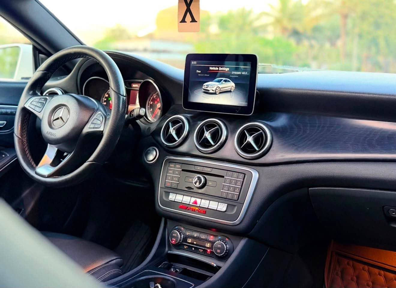 السلام عليكم 
🚘 للبيع أو المراوس: مرسيدس CLA 250 4MATIC  2018🚘 
250 فورمتك  بأعلى مواصفات وفول إضافات. 
تفاصيل الضرر والبودي:
 * الضرر: موضح بالصور 
 * الصبغ: 3 قطع أمامية (تجميلي).
 * الدواخل: سليمة تماماً (اللغود والشاصي 
  (فول مواصفات):
 * السقف: بانوراما.
 * الشاشة والتحكم: شاشة كبيرة، ماوس لمس، تحكم ستيرن جهتين، شفتات ستيرن.
 * الأنظمة المساعدة: رادارات بالمري، نظام تصحيح المسار، أنظمة قيادة متعددة، اوتو هولد.
 * البصمة والأبواب: بصمة تشغيل و4 أبواب بصمة، يدات ترحيبية، إشارات ترحيب.
 * المرايا: مرايا كهربائية مع إشارات جانبية.
 * المقاعد (الكشنات): كشنات كهرباء، خزن ميموري، تدفئة، إضاءة LED داخلية.
 * الأمان: نظام فرامل 4 ديسك.
 * الصوت: سستم صوت 
الاضافات والجمالية:
 * كيت AMG كامل (مازدات 4 عدسات، ويل AMG مختم).
 * تخم تاير جديد.
 * إضافات خارجية مميزة: (لحية، دوسات، سبايدر 
 * المحرك والـكير: بحالة الوكالة (جديدات وبدون أي نقص).
الصدر والحدادية 100%
 إدامة كاملة، والترايك وين ما يعجبك
الممشى 81 الف mil حقيقي.
 * الرقم: بغداد باسمي شخصياً، هزة وفحص جديد وجاهزة للتحويل.
السعر 153 ورقة 
📍 العنوان: بغداد بسمايه 
📞 للاستفسار والتواصل: *********** بغداد, العراق

