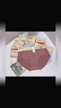 لباس قطني اصلي سعر الدرزن ١٠الاف فقط لمراسله عل واتس اب ***********
