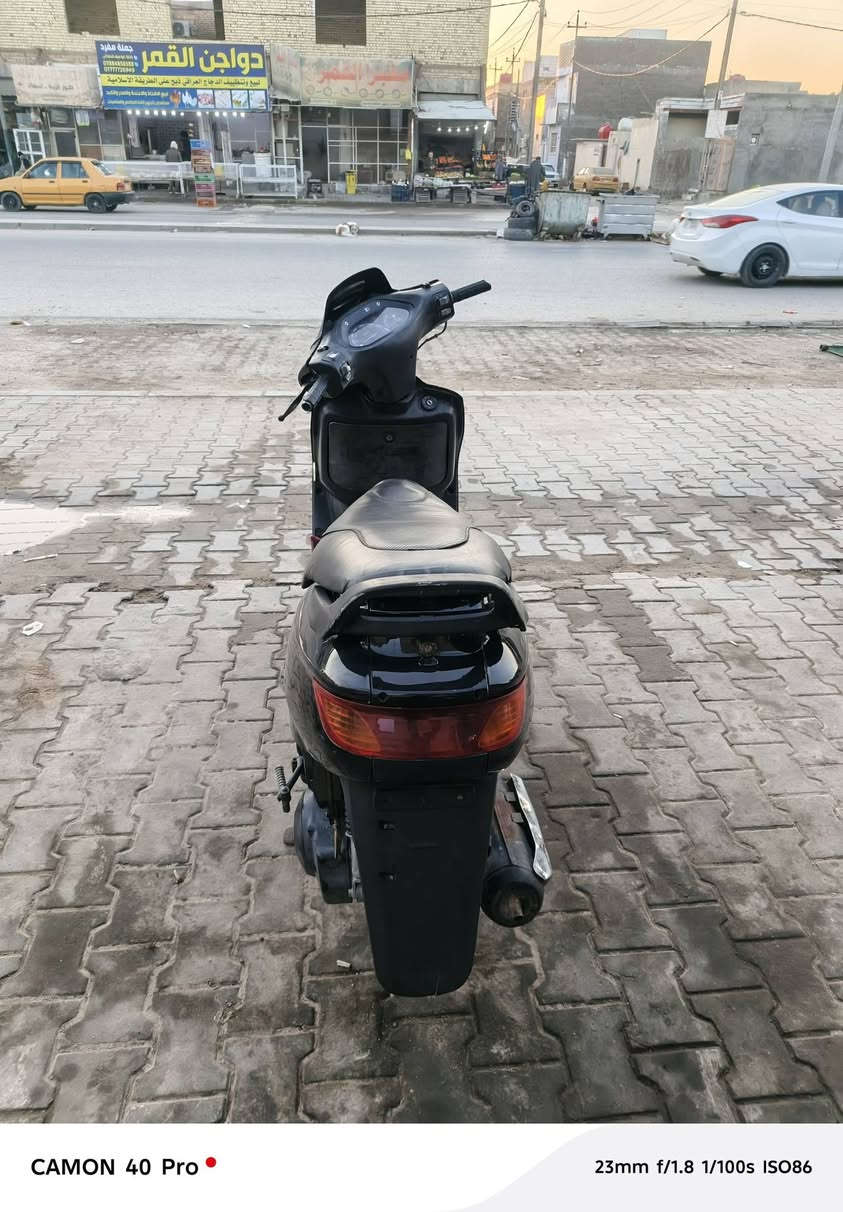 السلام عليكم دراجه فراشه فحل للبيع الدراجه جاهزه من كلشي سلف هورن اشاير دبلات تخم تاير دراجه مال رمبه مفتوحه مره وحده جاهزه تشغل وتطلع السعر 400 وبيها مجال مكاني نجف حي ميسان غير متواجد ع فيس بوك اتصل وبخدمتك ***********
