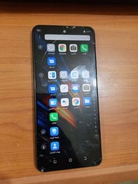 تكنو بوفا 2 • ١٢٨ • شاشة مضروبة