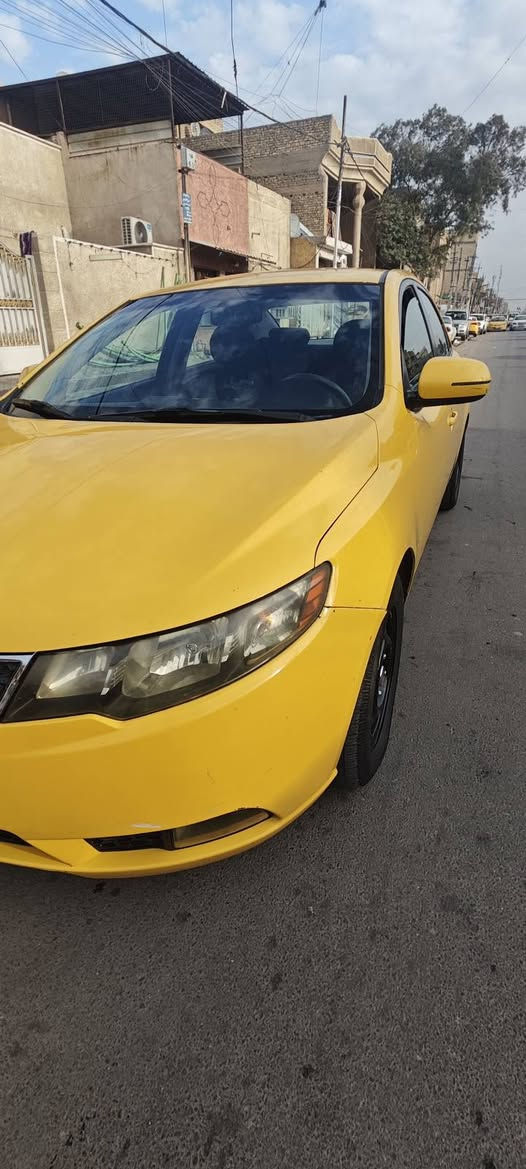 السلام عليكم كيا فورتي 2013 نص فول رقم بغداد باسمي محرك 2000 بيها منظومه غاز محرك وكير خير من الله الصدر نص عمر ضربتها بل بدنه الخلفية يعني ما واصله لا حوض ولا جاملغات السعر 95 مكاني بغداد مدينه الصدر الرقم ***********
