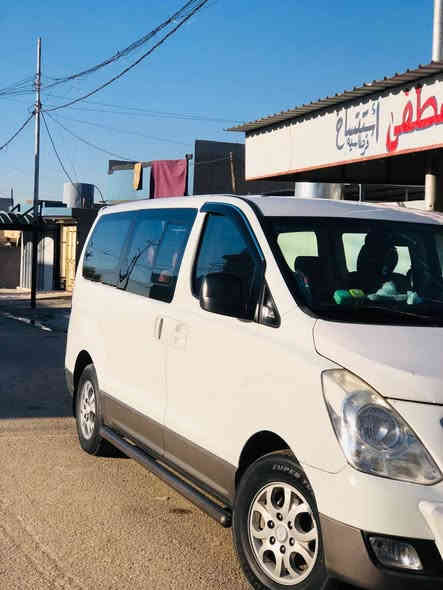 السلام عليكم 
استاركس للبيع 2009 
رقم صلاح الدين دولي بدون ضرر عدا تعديل بسيط ع البارد بقبق الصندوق وبراس الجاملغ الخلفي 
محرك معمر رايمن قبل شهرين 
كير شرط 
طخم تواير وره وكدام جديد 
تغليف كشنات جلد 
سياره جاهزه واحلى من الصور 
السعر 155 
ابيع تحويل وكاله ما اسوي 
***********
***********
