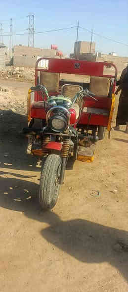 ستوته للبيع السعر مليون 800 وبيهه مجال 
العنوان العماره المدثره قرب البيطره 
الاتصال على الرقم ***********
