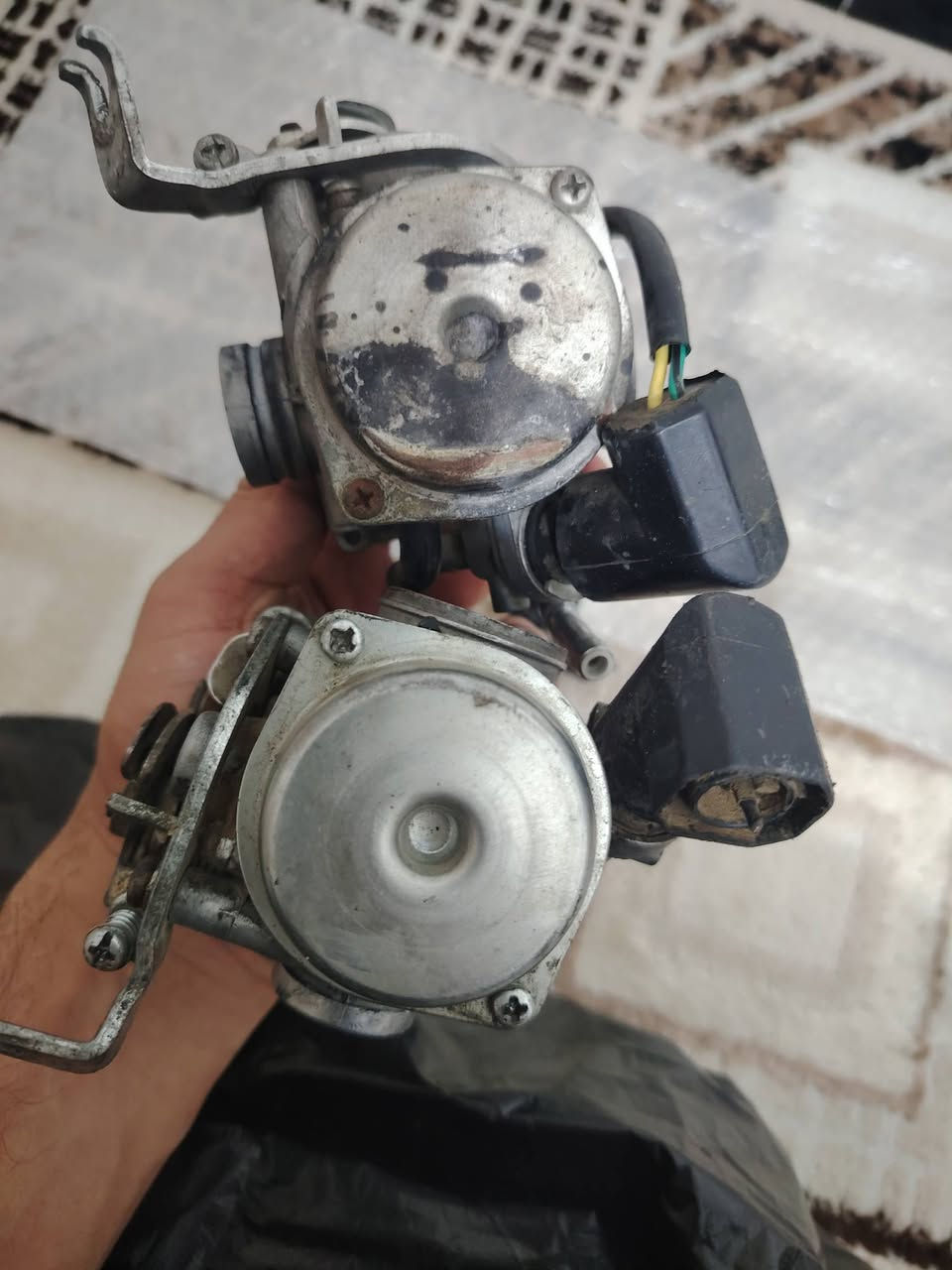 سلام عليكم كابريتر ماكس عدد ٢ مع سبايدر بوليس قيم َ وأخذ متواجد ع نت وهذا رقمي *********** بي وات ساب
