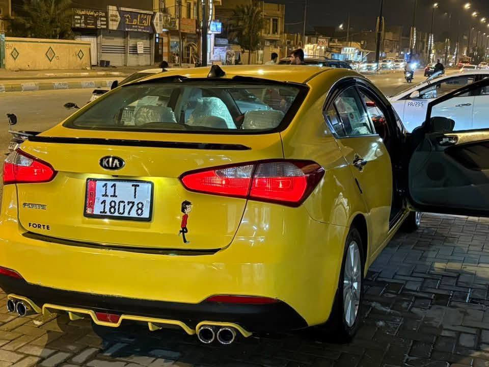 🚕 للبيع: كيا فورتي 2014 (تكسي)
الرقم: بغداد (ألماني).
المواصفات: شاشة لمس، تحكم استيرن، نظام ECO، منظومة لايت زنون + كشافات، إضاءة أرضية LED، كشنات مغلفة ومكيسة، ويل ألومنيوم، دفيوزر وجناح خلفي، تكييف ممتاز.
البودي: توجد أماكن صبغ ومعجون موضحة بالكامل ورقة الفحص مرفقة مع الصور.
المكان: بغداد - أبو غريب.
السعر: 100 ورقة ($10,000) وبيها مجال للجادين.
للتواصل: ***********
