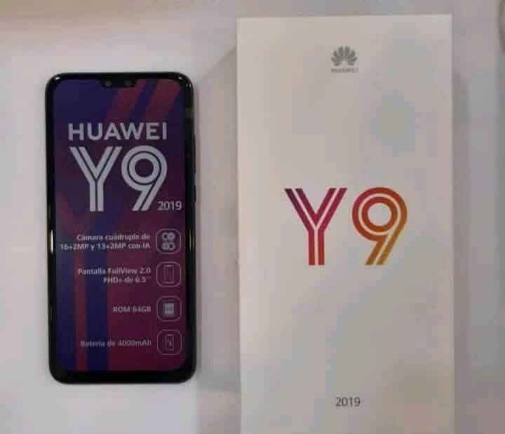جهاز Huawei Y9 2019:
قوة الأداء وشاشة بلا حدود! 📱
احصل الآن على Huawei Y9 2019 
 الجهاز الذي يجمع بين التصميم العصري والأداء القوي.
أهم المواصفات:
الشاشة: 6.5 بوصة بدقة FHD+ لتجربة مشاهدة سينمائية.
المعالج: Kirin 710 ثماني النواة، مثالي للألعاب والتصفح السريع.
الكاميرات: 4 كاميرات مدعومة بالذكاء الاصطناعي (خلفية مزدوجة وأمامية مزدوجة) لعزل احترافي وصور سيلفي رائعة.
البطارية: 4000 مللي أمبير تدوم طويلاً معك طوال اليوم لان بطاريه من هواوي.
يدعم تشغيل الألعاب بكفاءة عالية.
سعر اقتصادي ومناسب جداً مقابل القيمة.
السعر 95 الف 
العنوان 
بغداد زيونه الربيعي خلف كراج مقابل مول دريم ستي 
جمله ومفرد 
توصيل كافه محافظات 
*********** بغداد, العراق
