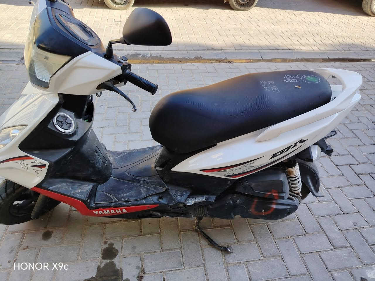 السلام عليكم
دراجه  جي تي ار (GTR)سعره 1100 مليون وميه عنواني بغداد مدينة الحرية وهذا رقمي ***********
جيب فيتر وتعال تحيااتي
