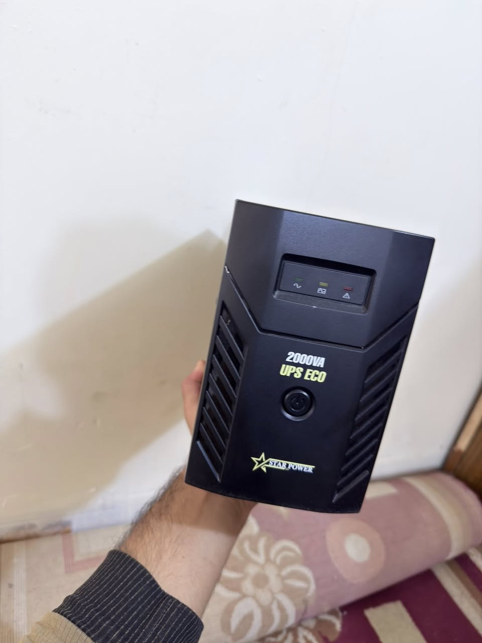 السلام عليكم اخوان يو بي اس جديد الله شاهد عليه استخدام جدا قليل ماخذه بـ ٩١الف  اريد ابيعه لان محتاج سعره ٧٠ الف وبي مجال قليل مكاني كربلاء حي السلام 
***********
