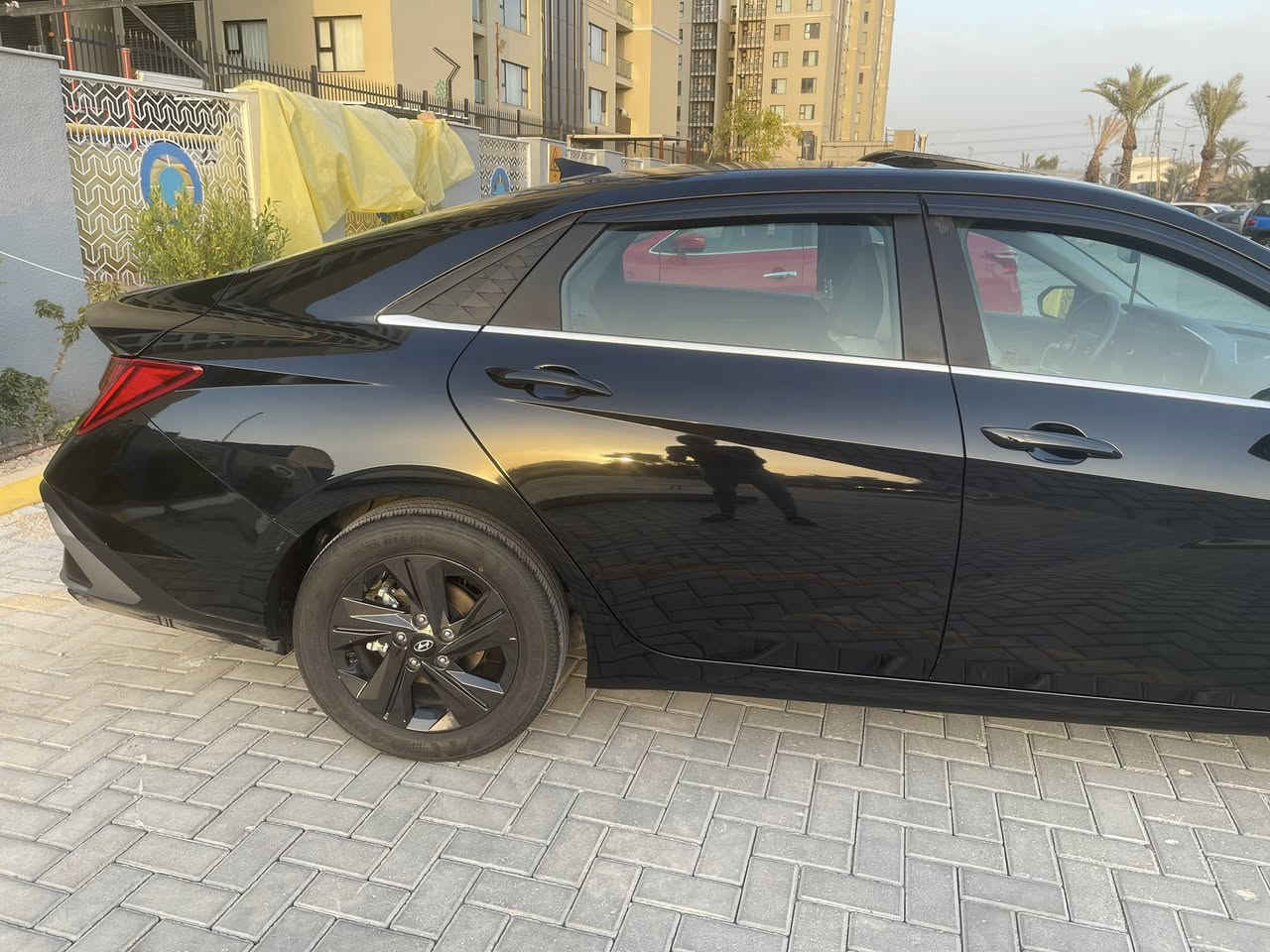 Elantra hybrid limited 2024 
السلام عليكم.  … للبيع
محرك 1.6
ضرر بنيد بدون ايرباك بدون دواخل  
18000km ممشى
158
للاستفسار *********** 

العنوان: بغداد الكرخ
