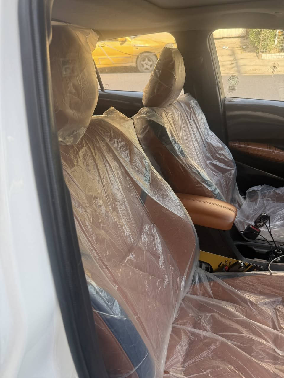 السلام عليكم للبيع موديل ٢٥ فول مواصفات GR ماشيه ١٣ الف عارضها ١٧٢ ورقه وبيها مجال بصيط السيارة كفاله عامه عنواني بغداد الكرخ ***********
