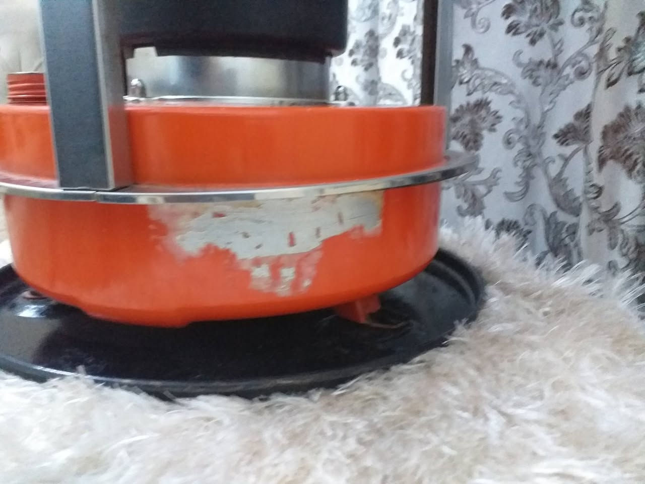 السلام عليكم ورحمة الله وبركاته صوبة سانيو نفطية نظافة أمام العين شغاله مكان موصل يوجد توصيل كافه محافظات العراق السعر خاص ***********
