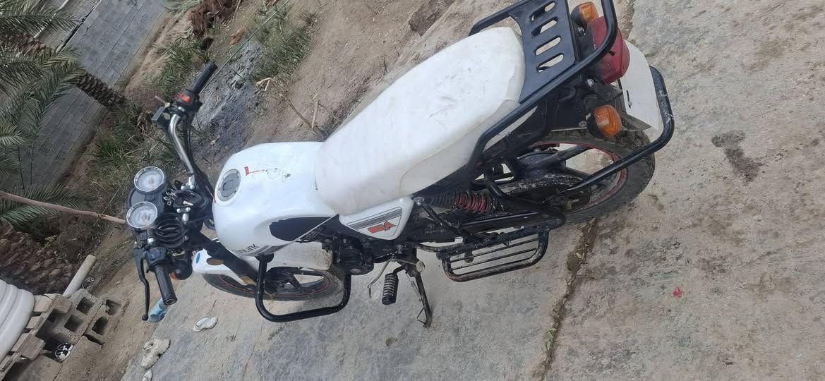 دراجه دايوان سونك للبيع اوراق سكنر   موديل 22 مكان الخالص السع 550  ق ***********
