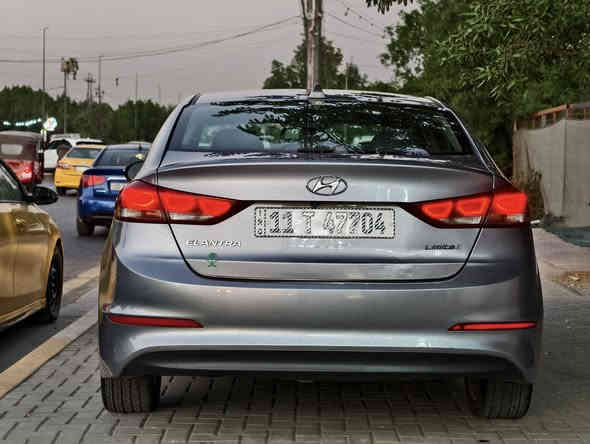 النترا ٢٠١٧ رقم بغداد بأسمي تحويل ثاني يوم هزة جديدة 
وارد امريكي السيارة limited فول عدة الفتحة 

كلين السيارة بدون صبغ بدون تبديل كلها ليبل واحد 

فقط حادثها بارد بنهاية الجاملغ الامامي وموضح بلصور الحادث 

بدون ايرباك بچم كبس وسونار موجود 

بصمة 

كشنات جلد بلادي 

جنطة بصمة 

كشن كهربائي 

نظام ترحيب 

تبريد بيانو 

رادار 

اشاير بلمري 

تحديد مسار 

فول ومعروفة مواصفاتها 

السيارة سعرها ١٤٠ بيها مجال بسيط 

ممشاها ١٠٨ ميل 

 ***********

مكانها البياع
