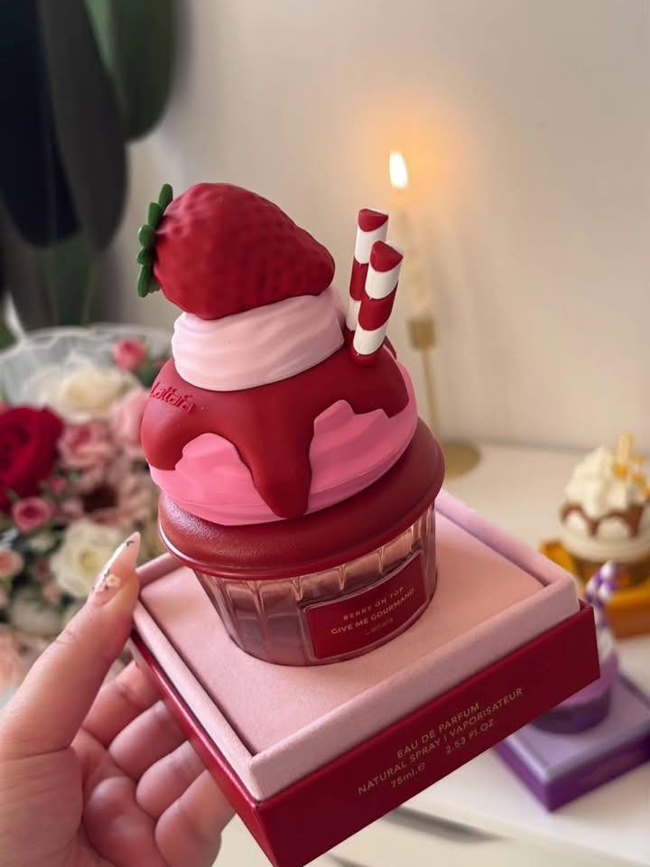 عطور من أجل رفاهية المرأة ..
الأسعار أسفل الصور ..
يمكنكم الحجز عن طريق الخاص أو الرقم التالي:
***********
