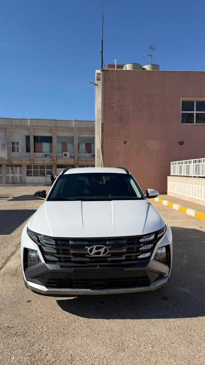 السلام عليكم
هیوندای تكسون 2025 شكل جديد 😍
سعر :185ومجال قليل  
عداد المسافه : 5 الف
حجم المحرك : 2.5L (4.سلندر )
السياره بچم كبس ✅
ملاحظه : چاملغ و حافه البوند وشبر باب بدون نقطه دواخل100% 

موصفات
كيج الكــــتروني واحد شاشه 🖥️
انــــارة دشبول
بصمة ابواب
بصمة تشغيل 
تشغيل عن بعد (𝐑𝐄𝐌𝐎𝐓𝐄 𝐒𝐓𝐀𝐑𝐓)
شاحن هاتف لاسلكي
شاشة دشبول ديجيتال 
شفتات استيرن
هاند بريك بصمة
اوتو بارك (𝐀𝐔𝐓𝐎 𝐏𝐀𝐑𝐊)
اوتو هولد (𝐀𝐔𝐓𝐎 𝐇𝐎𝐋𝐃)
اوتو ستارت (𝐀𝐔𝐓𝐎 𝐒𝐓𝐀𝐑𝐓)
اوتو ستوب (𝐀𝐔𝐓𝐎 𝐒𝐓𝐎𝐏)
رادار 360
رادار امامي (تحديد مسار)
رادار جانبي  (نقاط عمياء)
رادار خلفي (التحذير من الاصطدام)
حساسات 360
حساسات امامي
حساسات جانبي 
حساسات خلفي
نظام (𝐒𝐌𝐀𝐑𝐓)
نظام (𝐒𝐏𝐎𝐑𝐓)
نظام (𝐂𝐎𝐌𝐅𝐎𝐑)
نطام (𝐄𝐂𝐎)
نظام(𝐒𝐍𝐎𝐖) 
كشنات خزن+ميموري 
كشنات تبريد امامي 
كشنات هيتر  امامي وخلفي
تحكمات استيرن
استيرن هيتر
تبريد لمس
تبريد مركزي 
صندوق شفط كهربائي 
لايتات (𝐋𝐄𝐃) لید عدسة زينون 
بكلايتات (𝐋𝐄𝐃) لید
 ويل كروم 
تفاصيل اكثر الاتصال علی ارقام التاليه  
[***********]
‏ WhatsApp - Vibir
☎️ [***********]

عنوان📍عقره. 
بعيد عن موصل 40 دقيقه 
و بعيد عن أربيل ساعه اكر, نينوى
