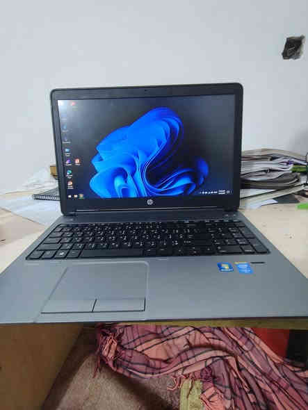 HP probook حجم 15.6 الكبير
ضخامه  وكارت شاشه خارجي AMD 2 ويه الشيرا 6 كيكا 
معالج cori5 g4 
hard.  ssd256
ram8
بطاريه اقل شي ساعتين

نضافه جهاز 98 ملحقاته كاملة 
مكاني بغداد  
سعر 150 ماكو هيج نضافه وحجم شاشه بهيج سعر 
سعر قفل رقم ***********
